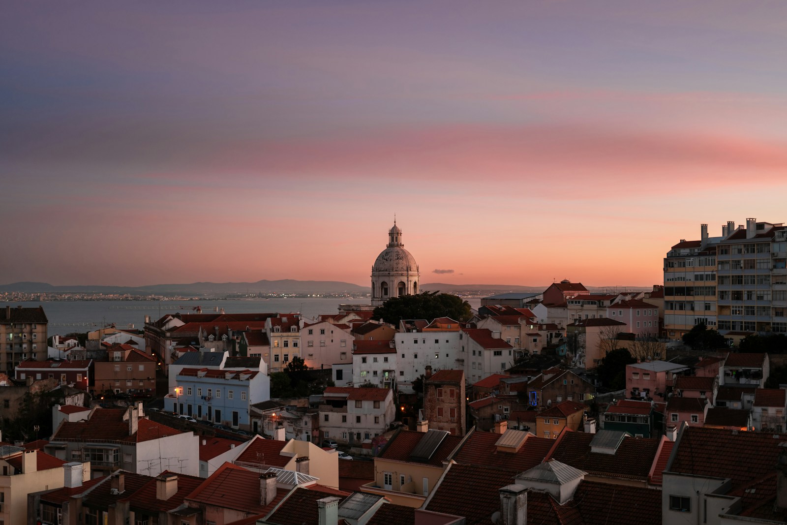 Starting a Company in Portugal: Entity, Registration and Operating Readiness